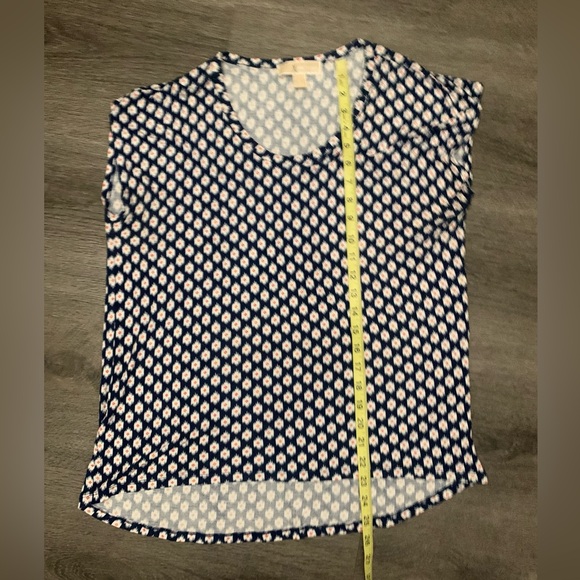 Michael Kors Top Shirt Hi Low Sleeveless Blue W/Red &White Design Stretch Large - Picture 6 of 7